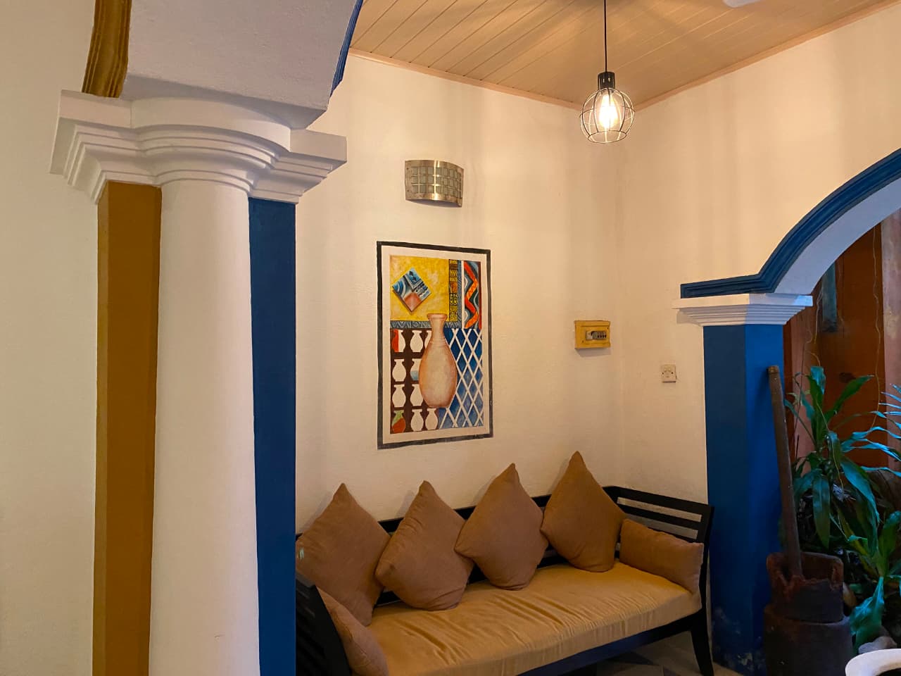Colonial Residence